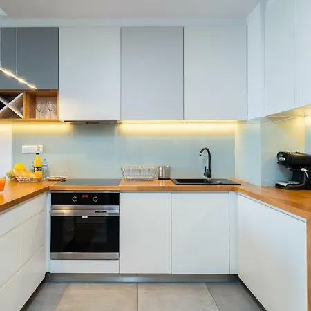 Slate Apartment In Lubicz City Center By Apart Service Apartmán