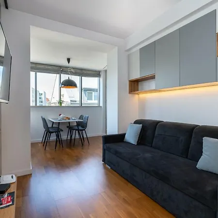 Slate Apartment In Lubicz City Center By Apart Service