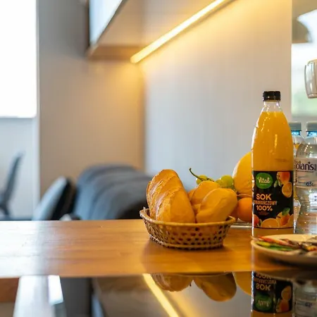 Slate Apartment In Lubicz City Center By Apart Service דירה קרקוב